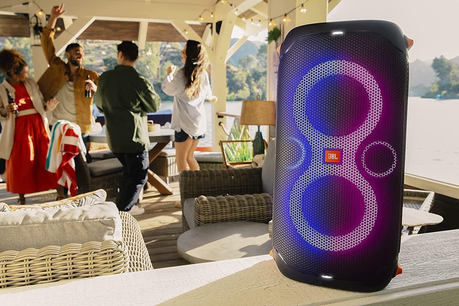 JBL PartyBox 110 - Portable Party Speaker with Built-in Lights, Powerful Sound and deep bass, Black - Image 7