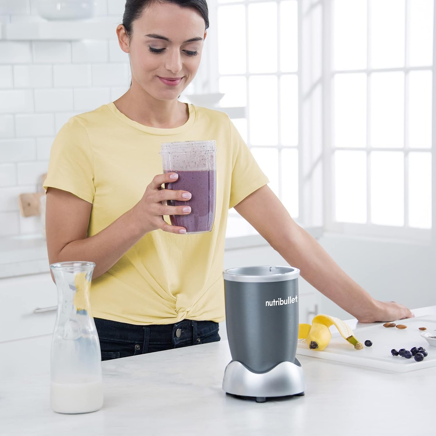 nutribullet Personal Blender for Shakes, Smoothies, Food Prep, and Frozen Blending, 24 Ounces, 600 Watt, Gray, (NBR-0601) - Image 7