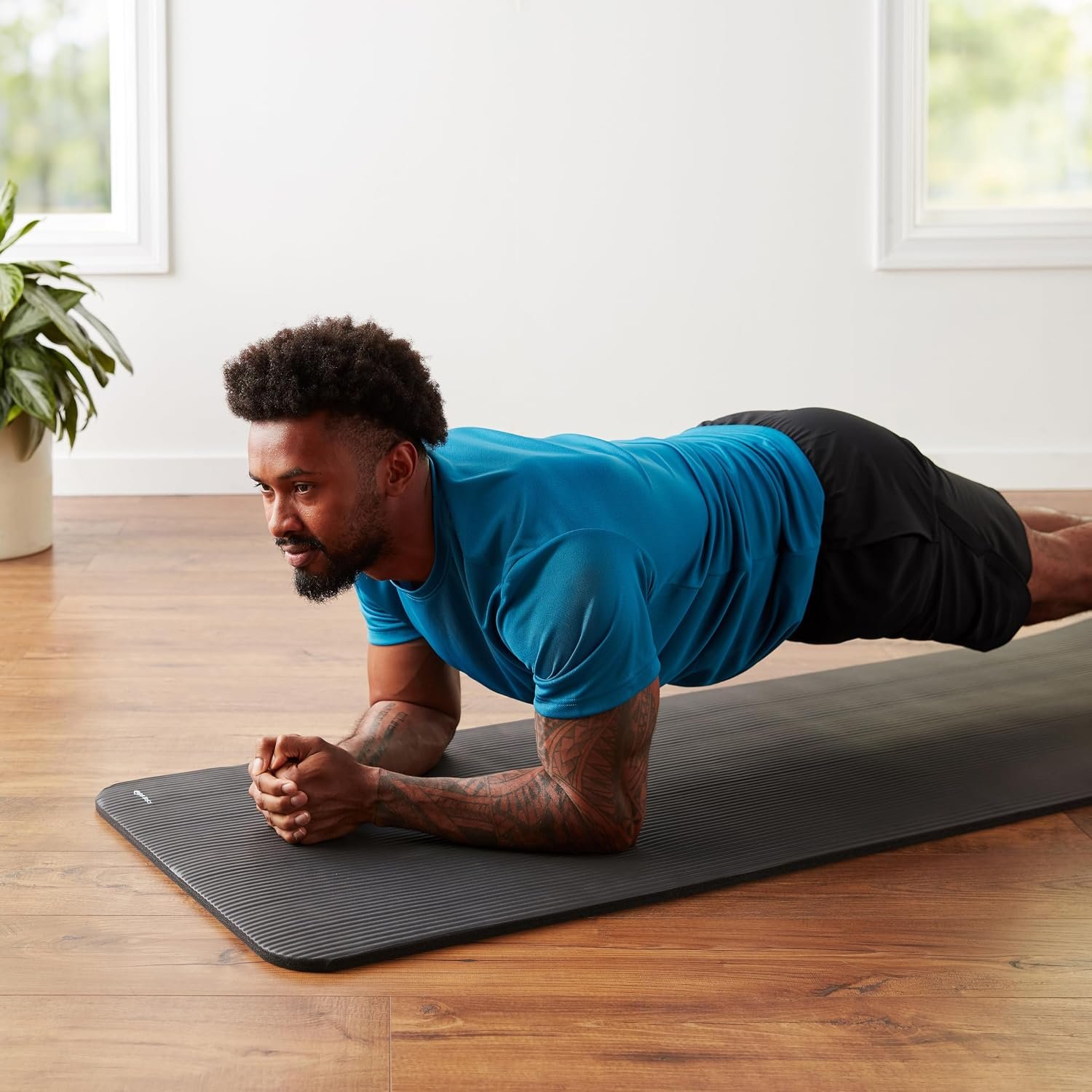 Amazon Basics Extra Thick Exercise Yoga Mat with Carrying Strap - Image 10